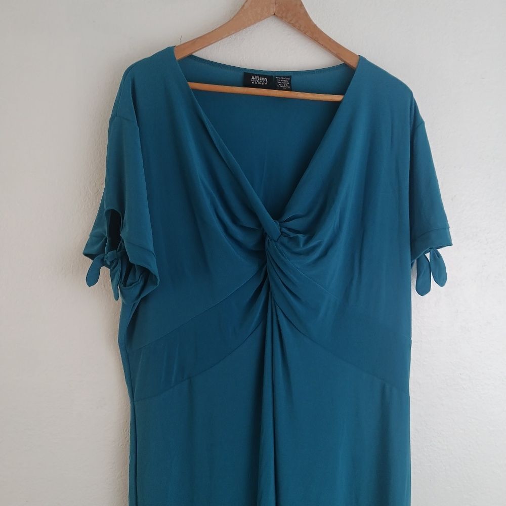 Allison Morgan tie fron short sleeve green dress size 24